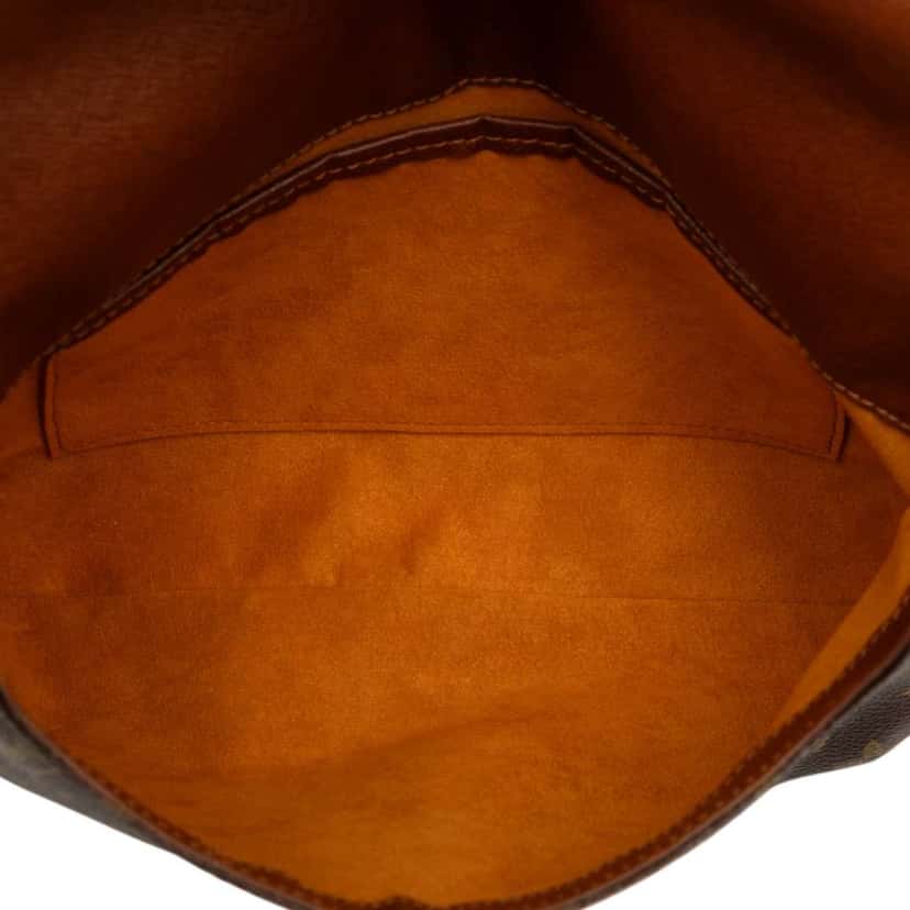 Louis Vuitton Monogram Musette Tango Short Strap Brown Good condition - Model View