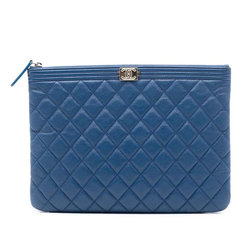 Chanel Medium Quilted Caviar Boy O Case Clutch Blue Leather Very good condition - Front View