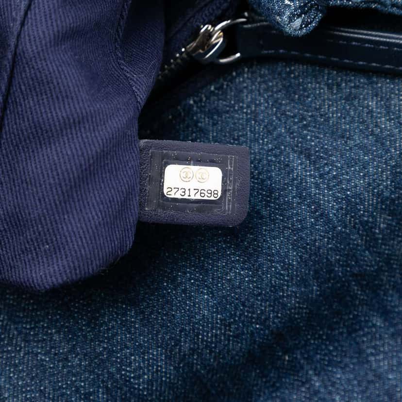 Chanel Small Quilted Denim Coco Top Handle Bag Blue Denim Good condition - Box View