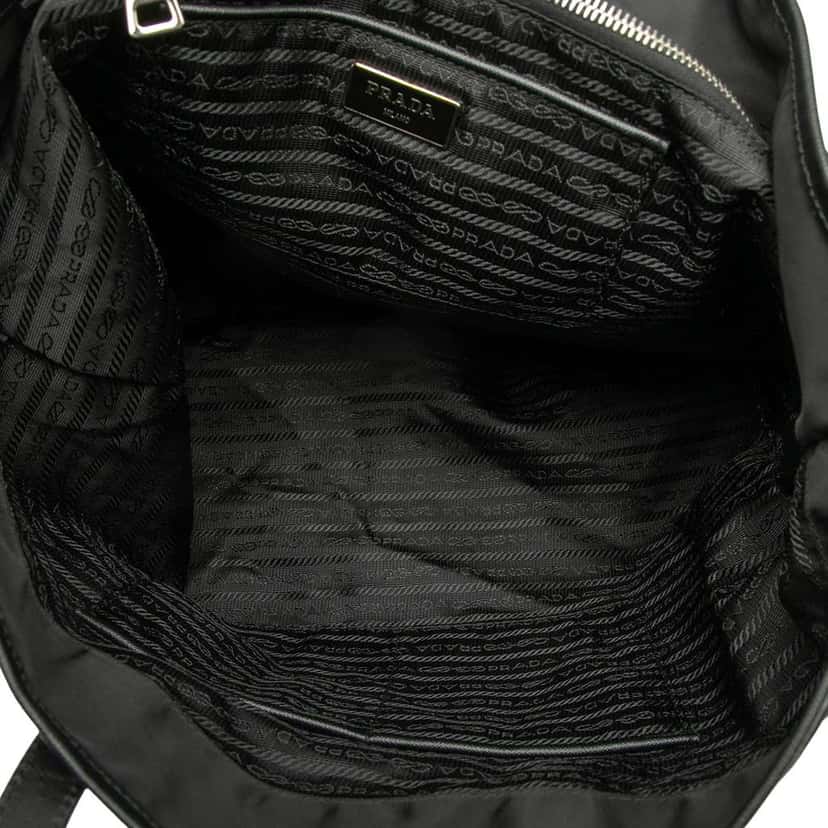 Prada Saffiano Trimmed Tessuto Applique Tote Black Very good condition - Model View