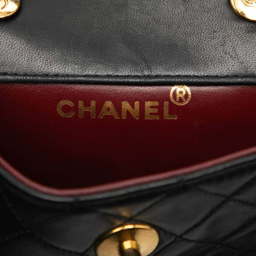 Chanel Mini CC Quilted Lambskin Flap Black Leather Good condition - Box View