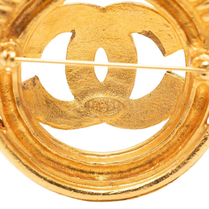 Chanel Gold Plated CC Spring Round Brooch Gold Metal Very good condition - Inside View