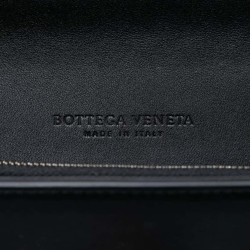Bottega Veneta Karung Trimmed Knit Intrecciato Knot Clutch On Chain Black Wool Very good condition - Box View