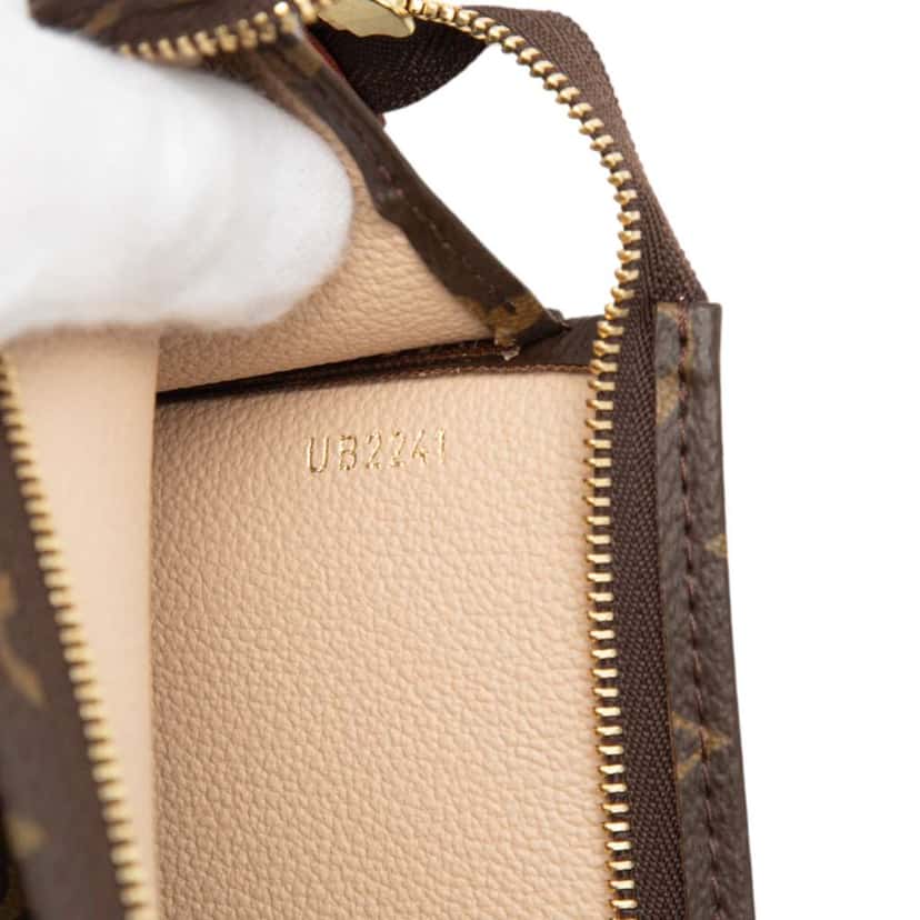 Louis Vuitton Monogram Toiletry Pouch 26 Brown Good condition - Box View