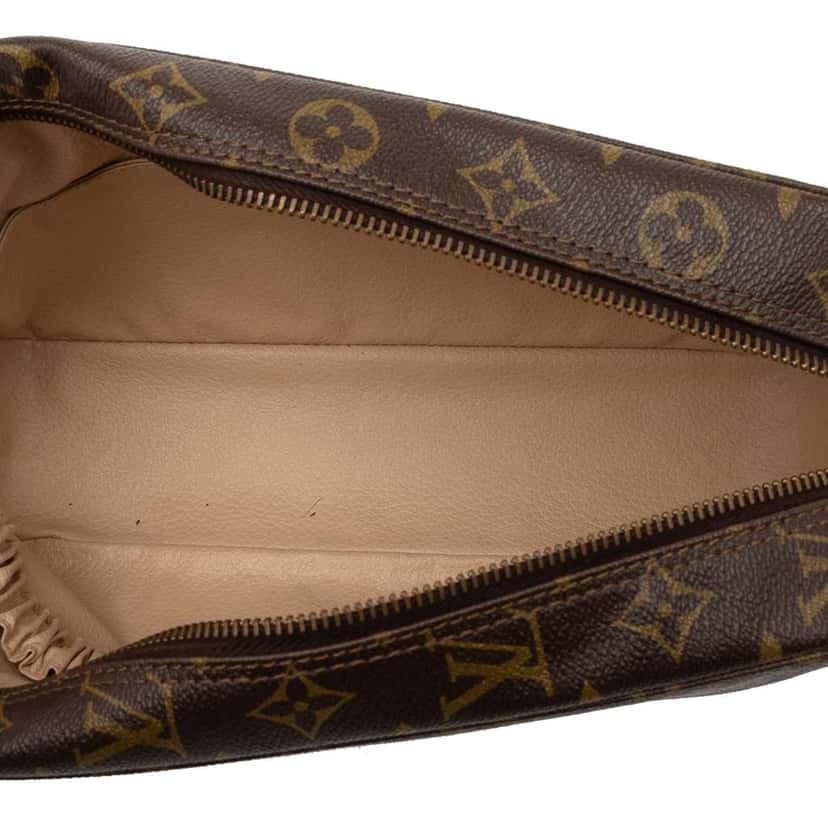 Louis Vuitton Monogram Trousse Toilette 28 Brown Good condition - Model View