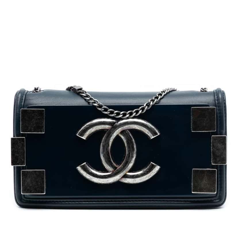 Chanel Lambskin and Acrylic Boy Brick Horizontal Flap Blue Leather Very good condition - Front View