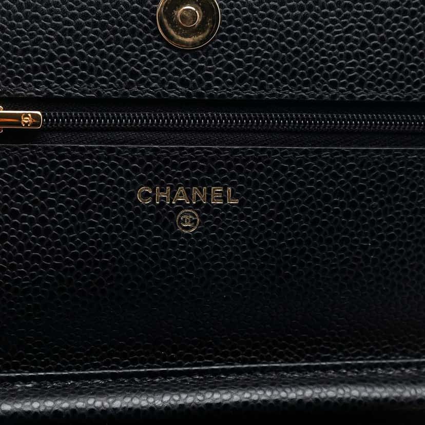 Chanel CC Quilted Caviar Wallet on Chain Black Leather Good condition - Box View
