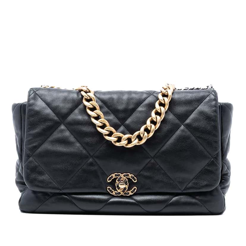 Chanel Maxi Lambskin 19 Flap Black Leather Very good condition - Front View
