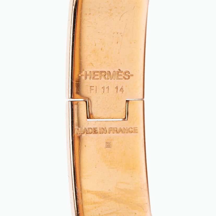 Hermès Narrow Enamel Clic H Bracelet PM Pink Fair condition - Model View