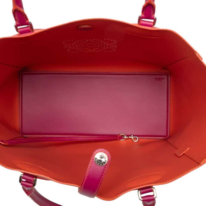 Loewe Leather Perforated Anagram Leo Tote Pink Leather Good condition - Model View