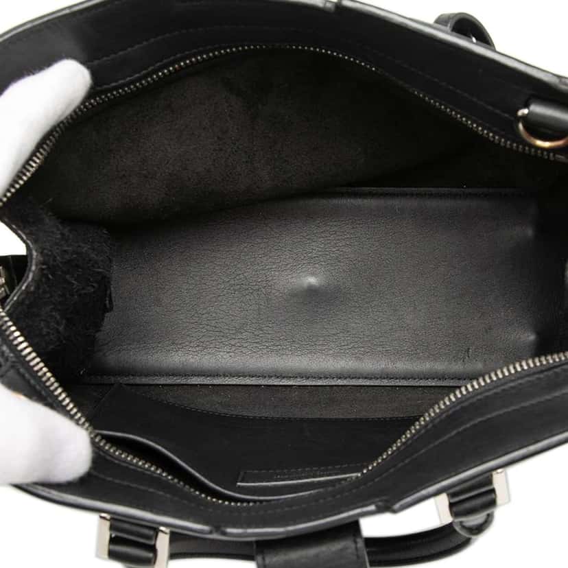 Saint Laurent Baby Leather Monogram Downtown Cabas Satchel Black Leather Good condition - Model View