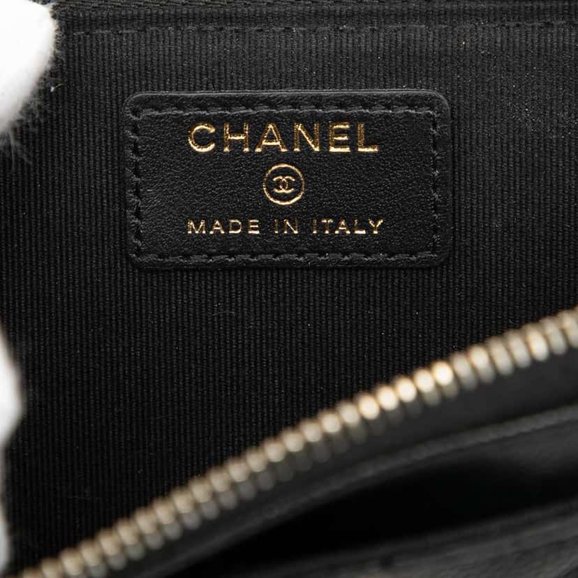 Chanel CC Quilted Caviar Zip Around Coin and Card Holder Black Leather Good condition - Box View