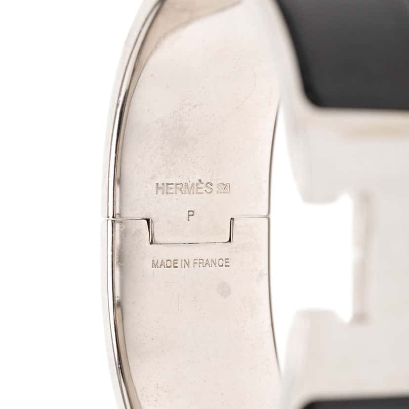 Hermès Wide Enamel Clic Clac H Bracelet PM Black Good condition - Model View