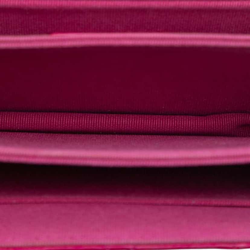 Chanel Mini Lambskin Paris Le19M Charming Top Handle Flap Pink Leather Good condition - Model View