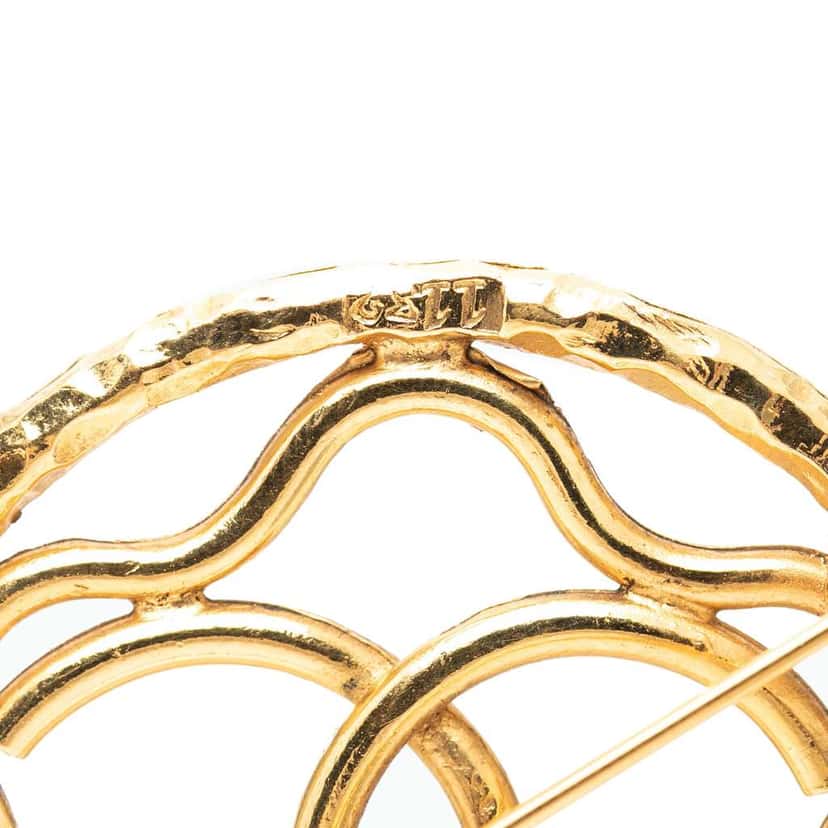 Chanel CC Gold Plated Round Brooch Gold Metal Very good condition - Inside View