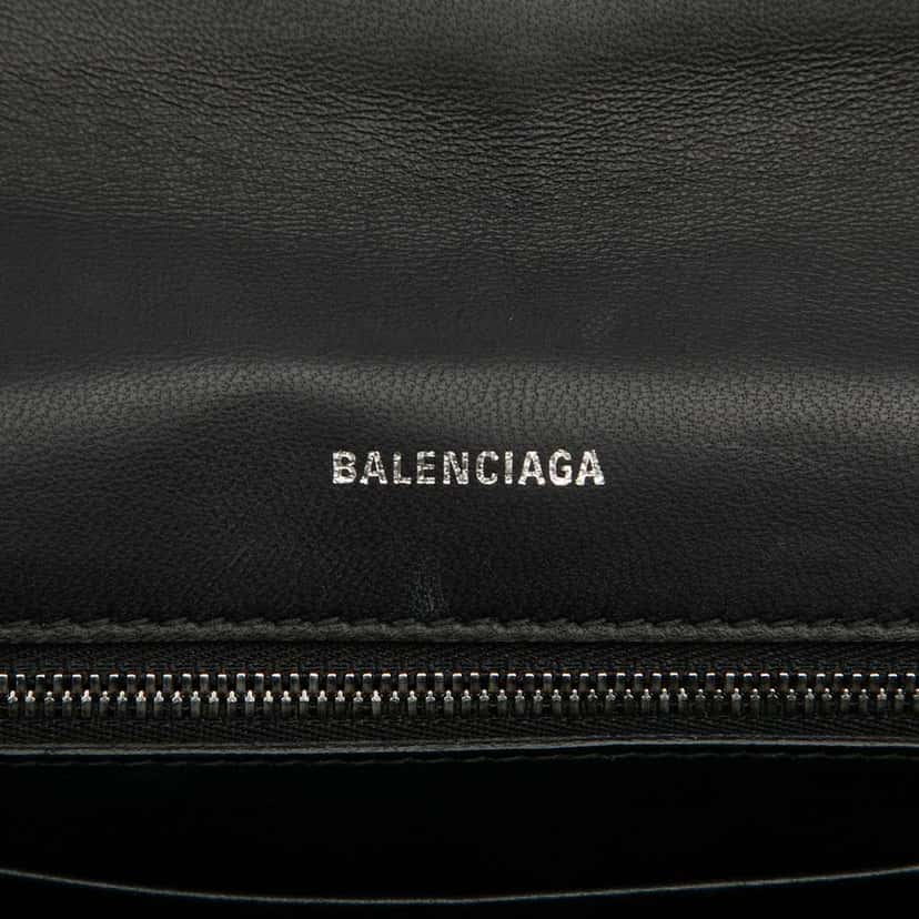 Balenciaga Leather Everyday Wallet on Chain Black Leather Very good condition - Box View