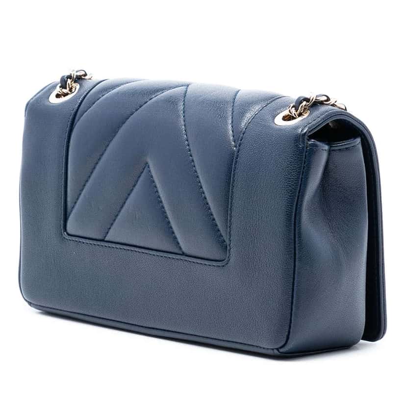 Chanel Mini Quilted Chevron Sheepskin Mademoiselle Vintage Flap Blue Leather Good condition - Back View
