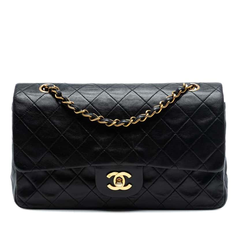 Chanel Medium Classic Lambskin Double Flap Black Leather Good condition - Front View