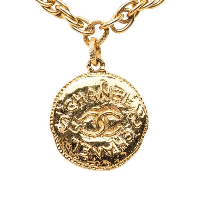 Chanel Gold Plated CC Medallion Pendant Necklace Gold Metal Good condition - Front View