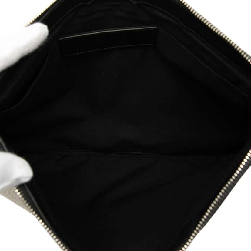 Balenciaga M Canvas Navy Clip Clutch White Canvas Very good condition - Model View