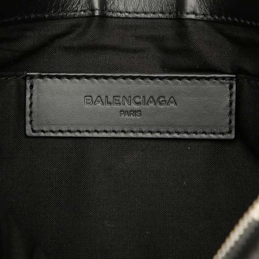 Balenciaga M Canvas Navy Clip Clutch White Canvas Very good condition - Box View