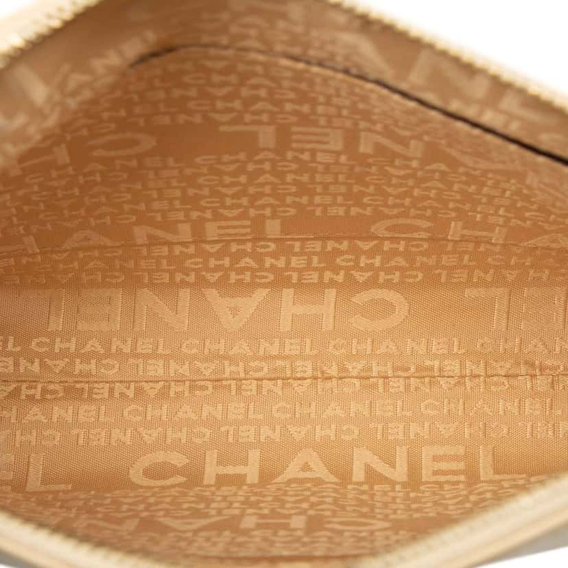 Chanel CC Chocolate Bar Lambskin Shoulder Bag Brown Leather Very good condition - Model View