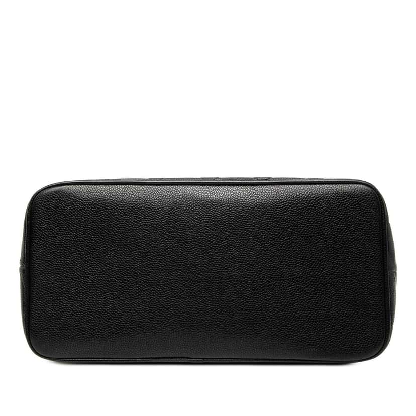 Chanel Caviar Medallion Tote Black Leather Very good condition - Inside View