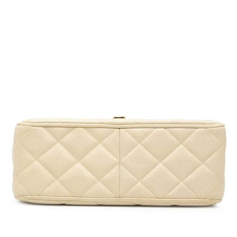 Chanel XL CC Quilted Caviar Square Single Flap Brown Leather Very good condition - Inside View