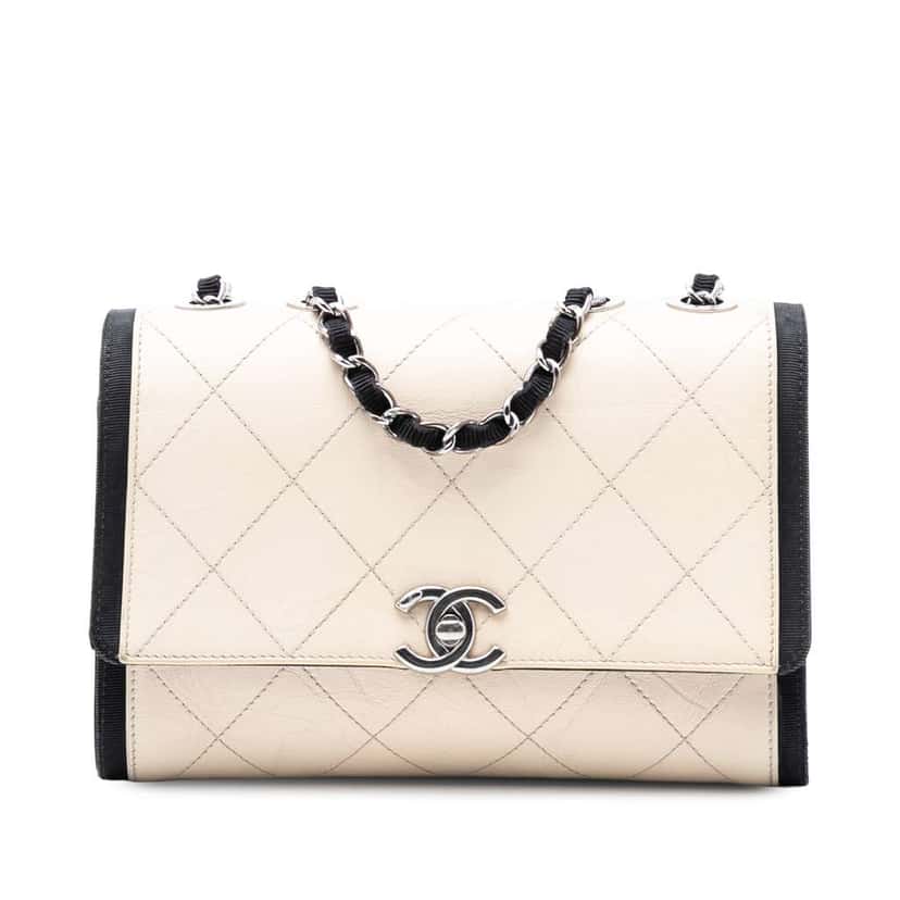 Chanel CC Quilted Crumpled Calfskin and Grosgrain Flap Brown Leather Good condition - Front View