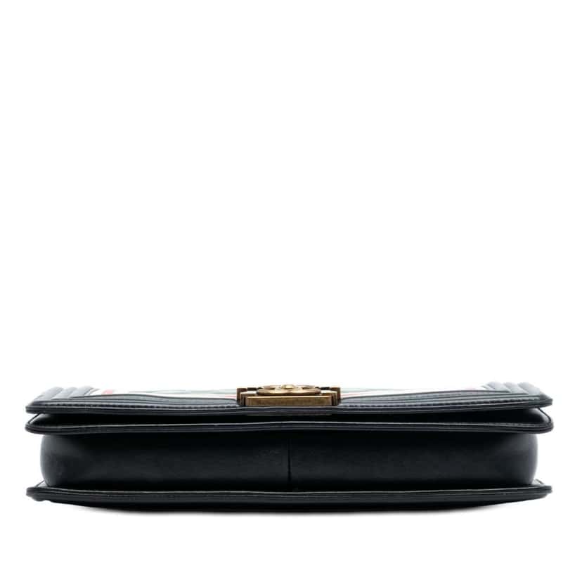 Chanel Old Medium Multicolor Quilted Lambskin Crest Boy Flap Green Leather Good condition - Inside View