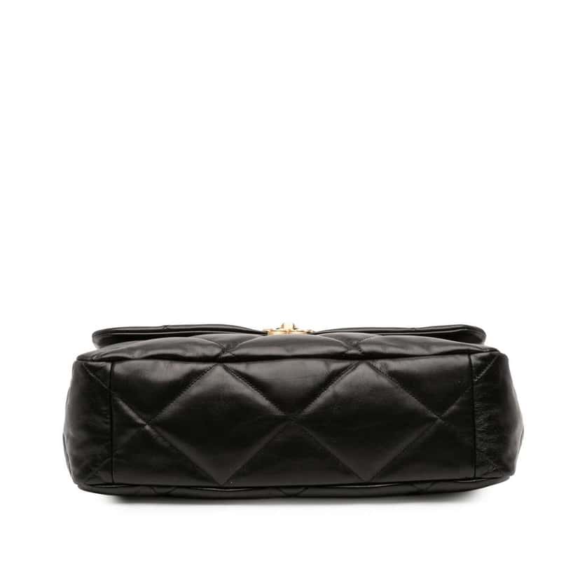 Chanel Maxi Lambskin 19 Flap Black Leather Good condition - Inside View