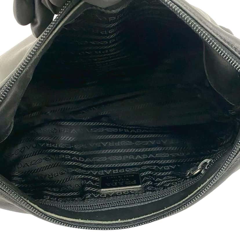 Prada Soft Calf Shoulder Bag Black Leather Good condition - Inside View