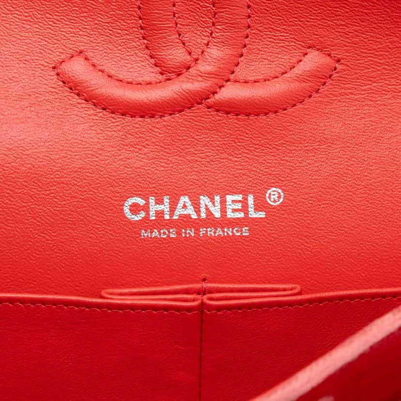 Chanel Medium Classic Velvet Double Flap Red Velvet Very good condition - Box View