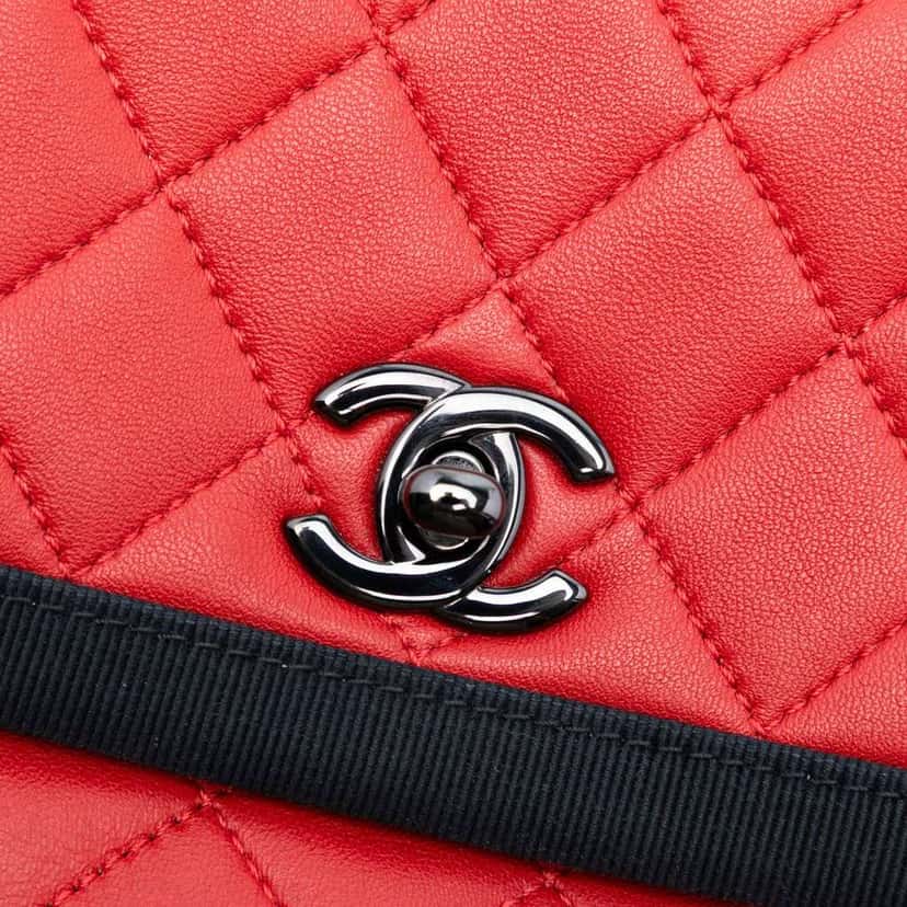 Chanel Medium CC Bicolor Quilted Lambskin Grosgrain Single Flap Red Leather Good condition - Box View