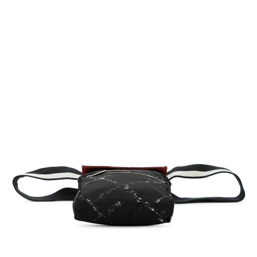 Chanel Old Travel Line Nylon Belt Bag Black Good condition - Inside View