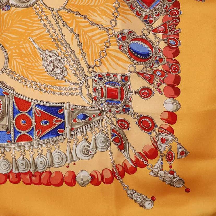 Hermès Terres Precieuses Silk Scarf 90 Orange Silk Good condition - Box View
