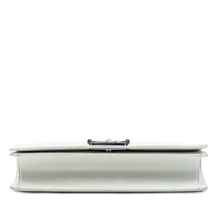 Chanel Quilted Lambskin Boy Flap Clutch White Leather Very good condition - Inside View