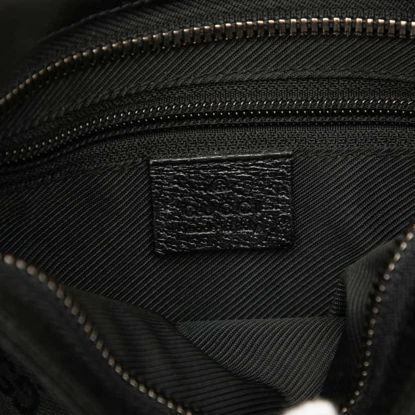 Gucci GG Canvas Crossbody Black Canvas Good condition - Box View