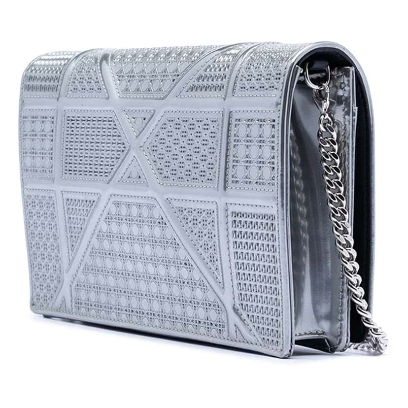 Dior Baby Patent Microcannage Diorama Crossbody Silver Leather Good condition - Inside View
