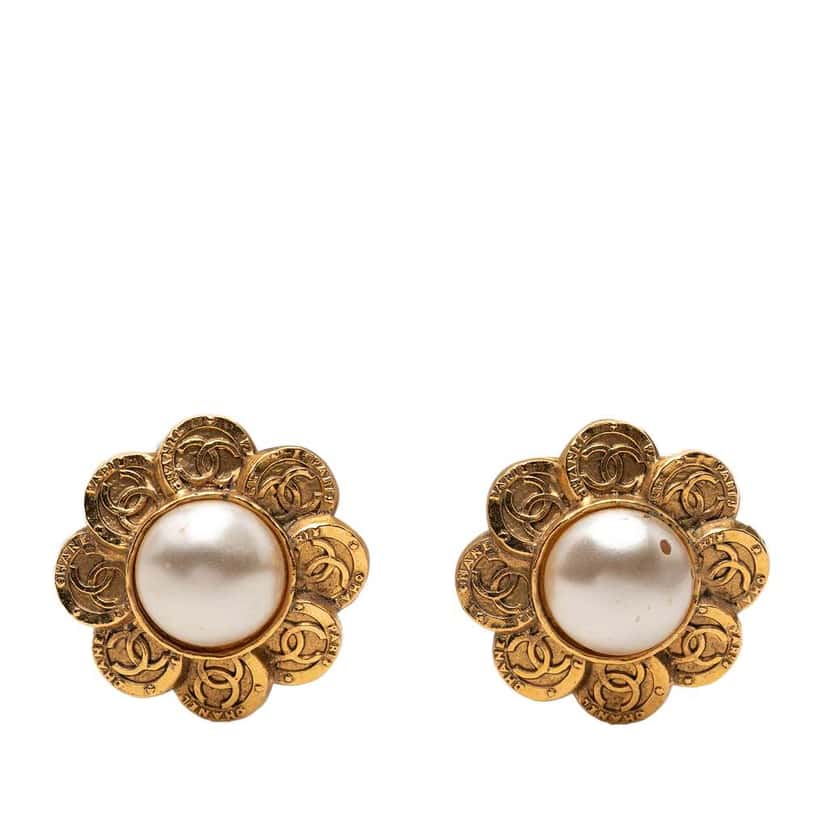 Chanel Gold Plated CC Faux Pearl Flower Clip On Earrings Gold Metal Good condition - Front View