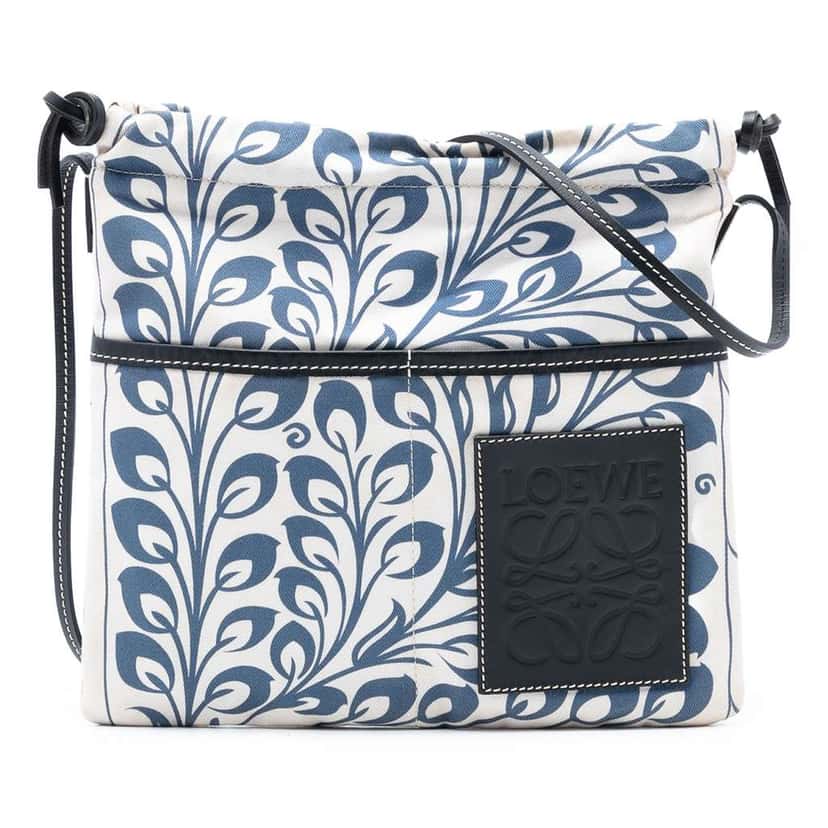 Loewe Canvas Anagram Drawstring Crossbody White Canvas Very good condition - Front View