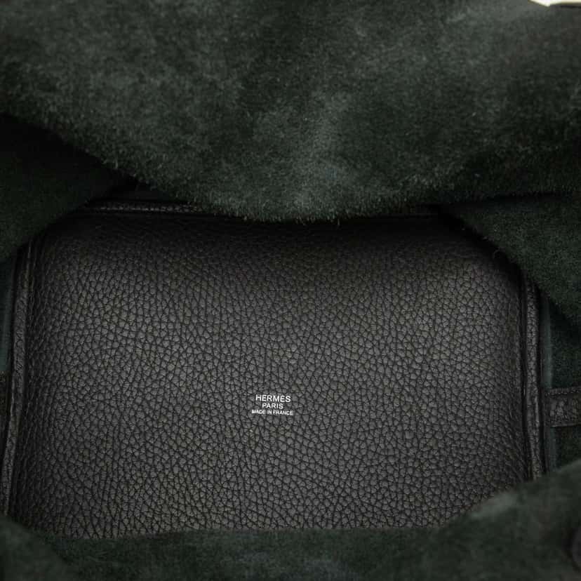 Hermès Clemence Picotin Lock 22 Black Leather Good condition - Model View