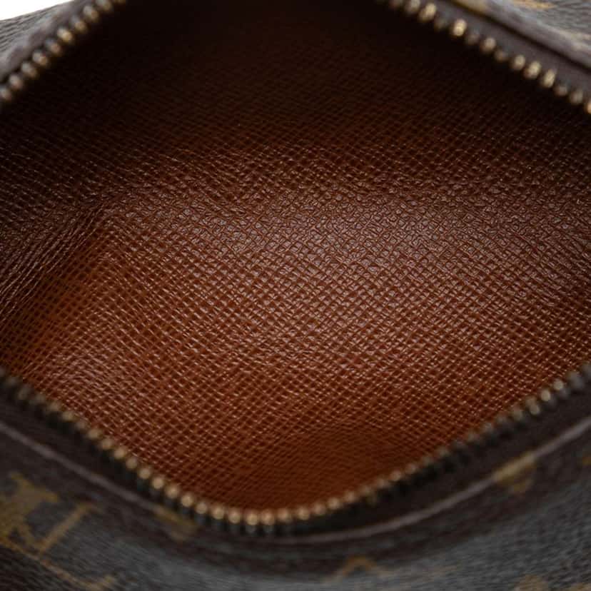 Louis Vuitton Monogram Papillon Pochette Brown Good condition - Model View