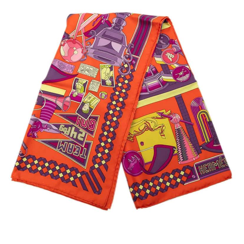 Hermès Les Trophee Silk Scarf 90 Orange Silk Good condition - Front View