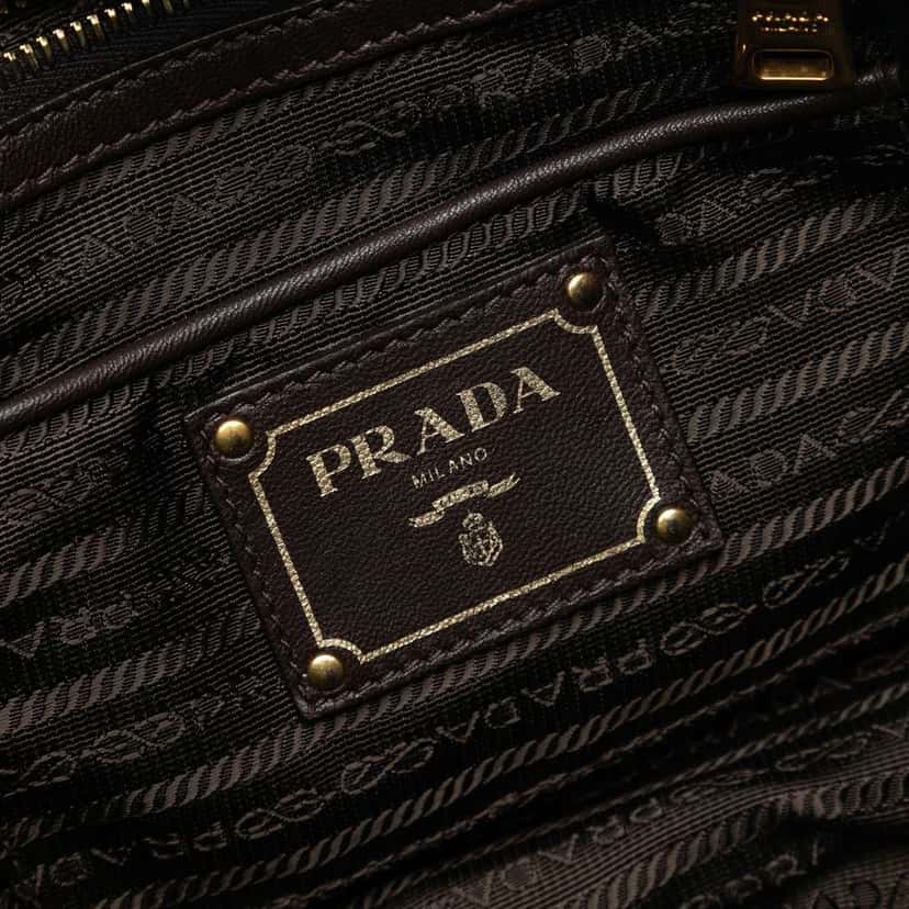 Prada Tessuto Gaufre Tote Green Good condition - Box View