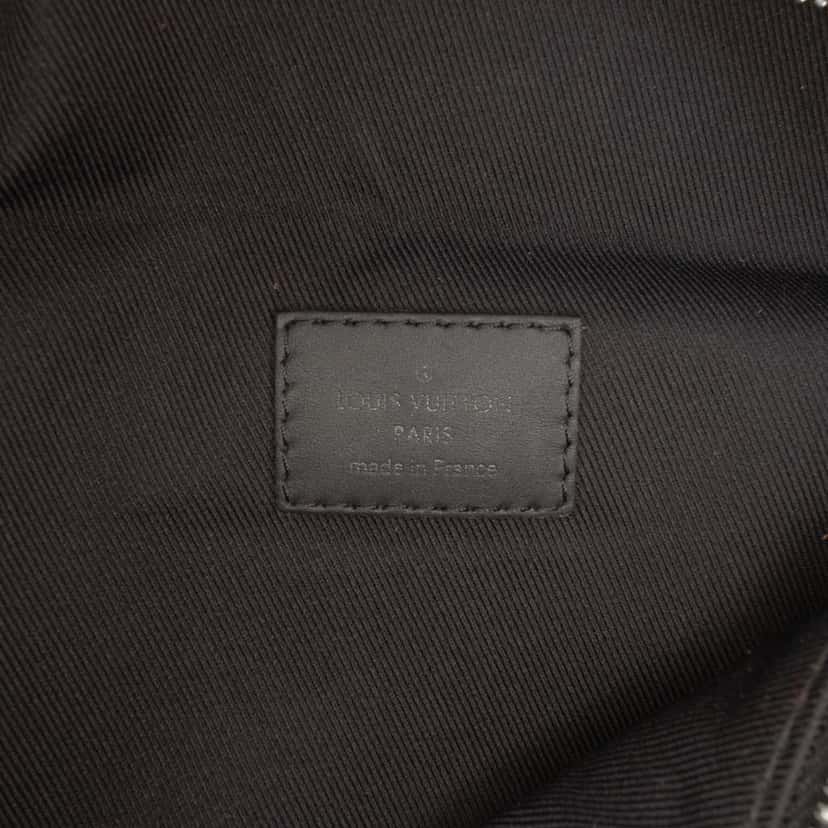 Louis Vuitton Damier Infini Campus Bumbag Black Leather Good condition - Box View