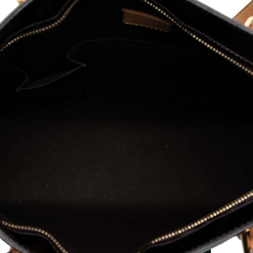 Louis Vuitton Monogram Vernis Brentwood Purple Leather Good condition - Model View