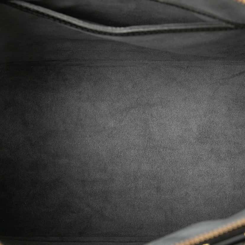 Louis Vuitton Epi Alma PM Black Leather Good condition - Model View