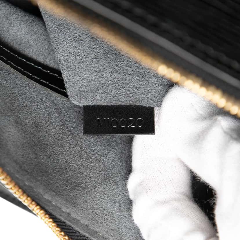 Louis Vuitton Epi Alma PM Black Leather Good condition - Box View