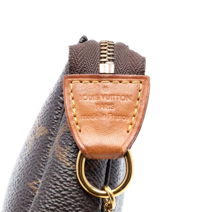 Louis Vuitton Monogram Mini Pochette Accessoires Brown Very good condition - Box View